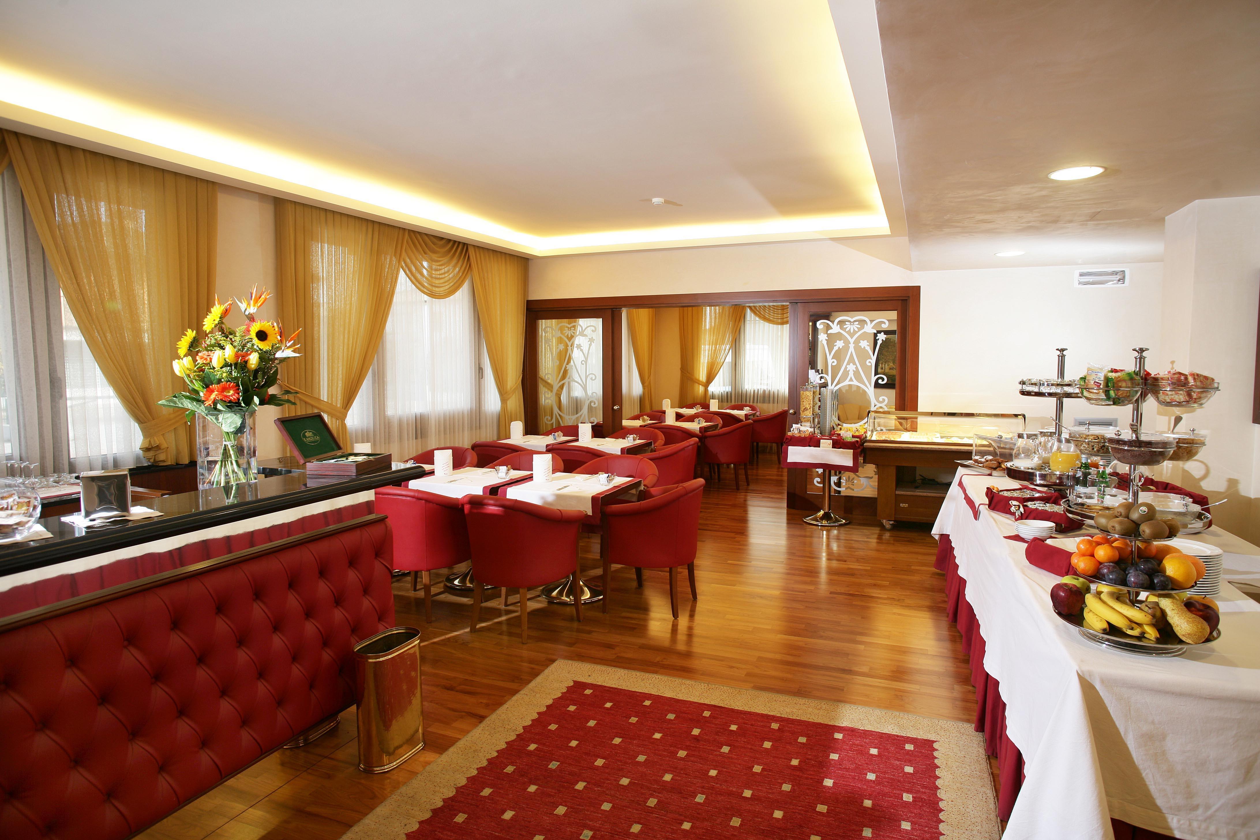 Ih Hotels Padova Admiral ภายนอก รูปภาพ