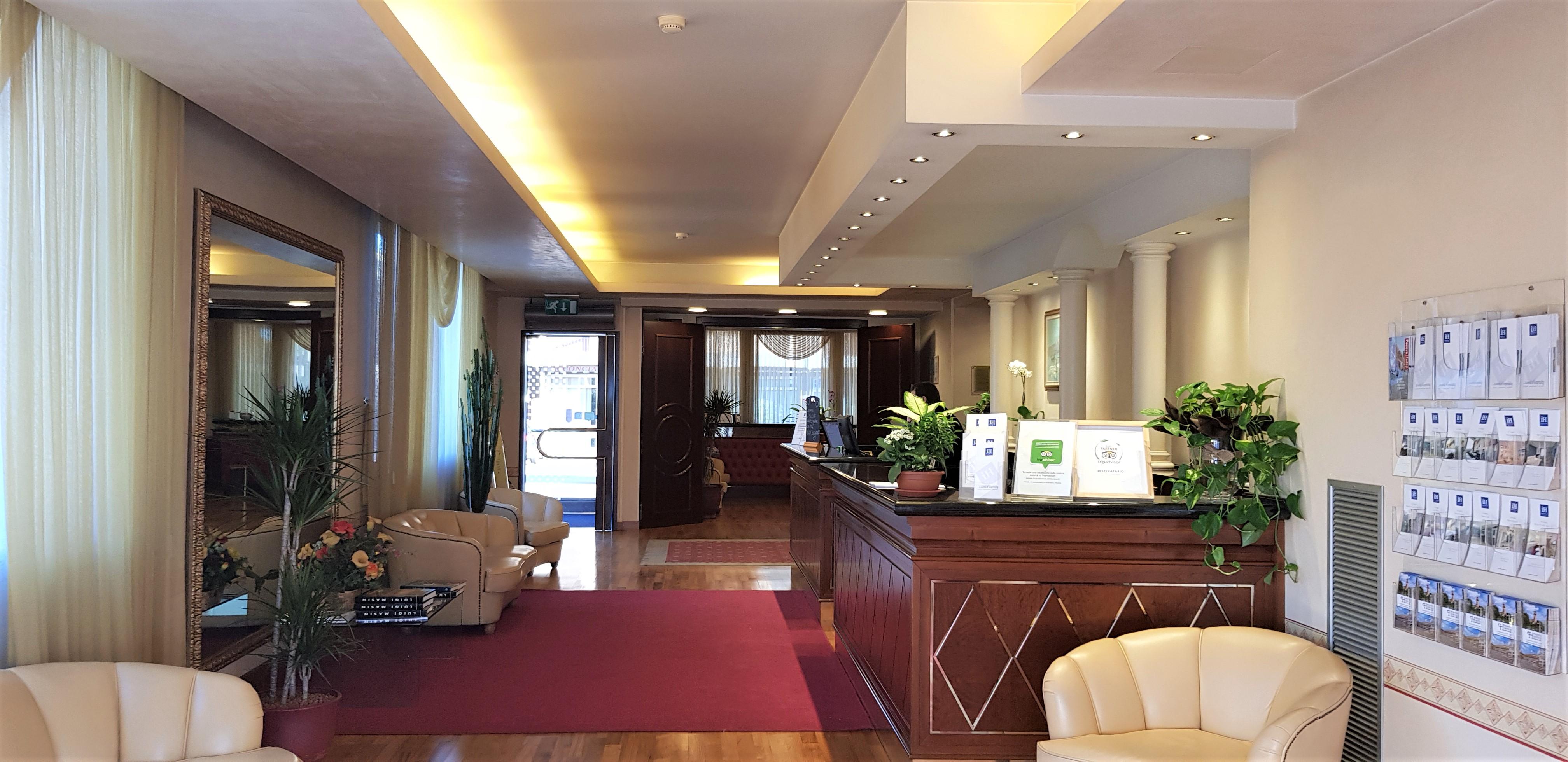 Ih Hotels Padova Admiral ภายนอก รูปภาพ